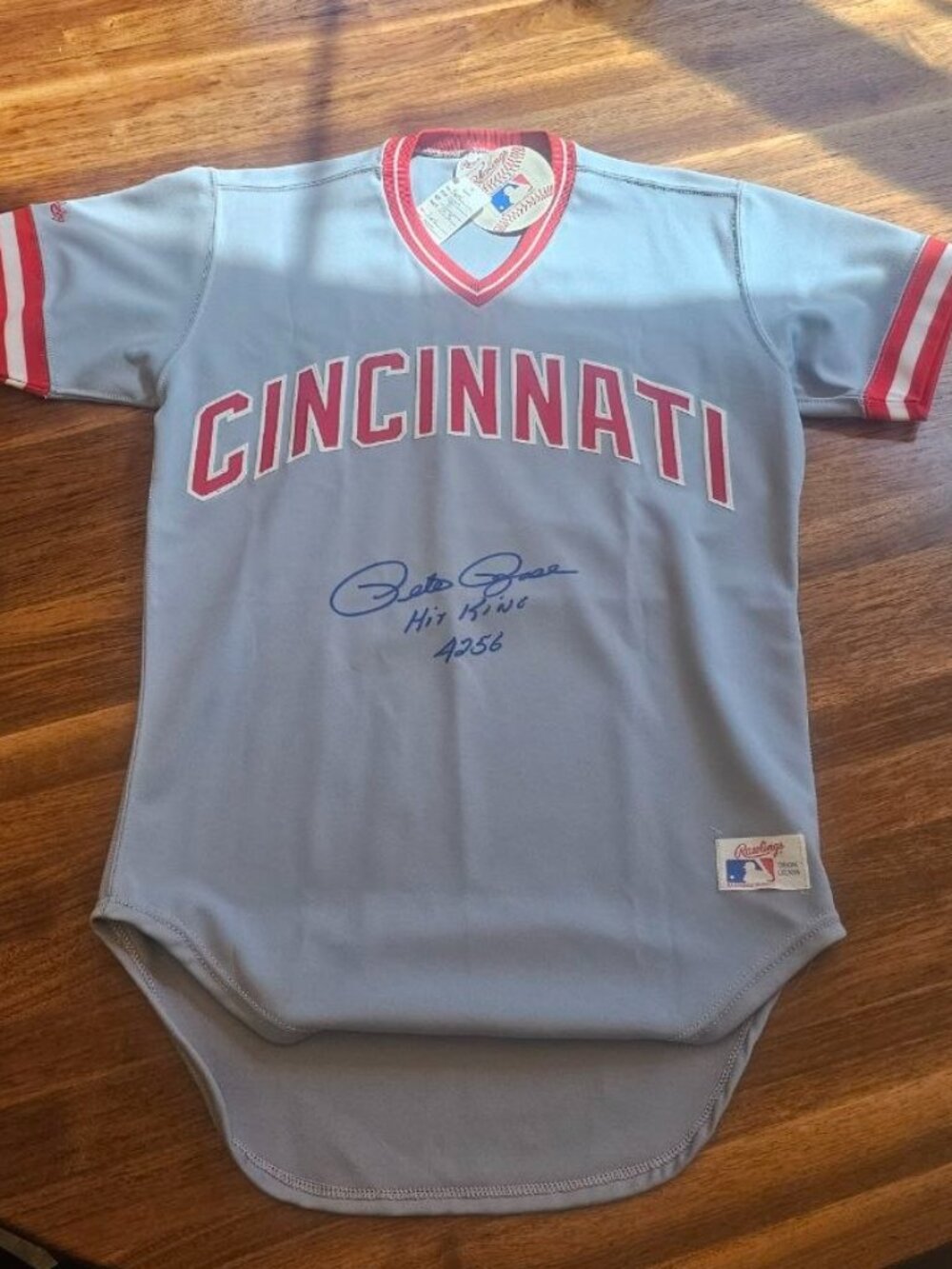 Rawlings Pete Rose Autographed Cincinnati Reds Jersey Signed "Hit King 4256 "